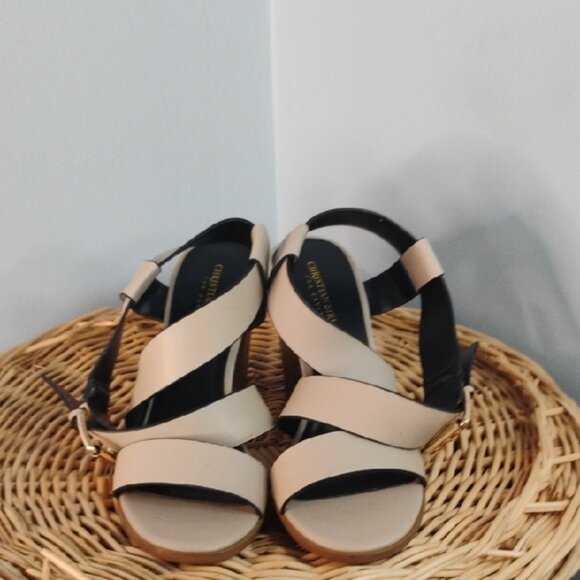 Christian Siriano Taupe Crisscrossed Strappy Block Heel Sandals Women's Size 9 - Picture 8 of 13